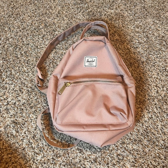 Herschel Nova Sling Backpack Crossbody Bag Mauve Pink Mini - Picture 1 of 7